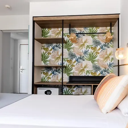 Surfing Colors Hotel&apartments