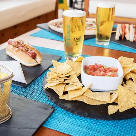 Surfing Colors Hotel&apartments * 코라레호