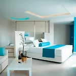 Surfing Colors Hotel&apartments 아파트 코라레호