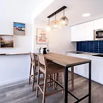 Surfing Colors Hotel&apartments * 코라레호